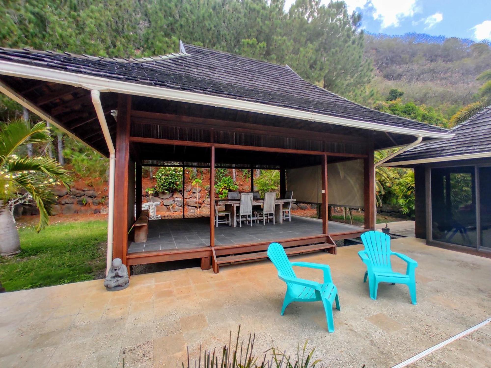 Pool Mountain Moorea Luaran gambar