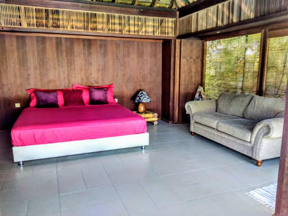 Pool Mountain Moorea Luaran gambar